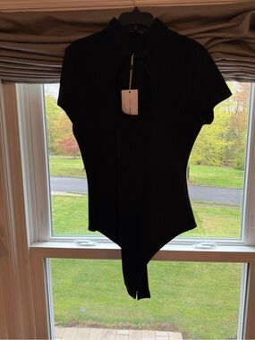 Lovers + Friends NWT black short sleeve bodysuit